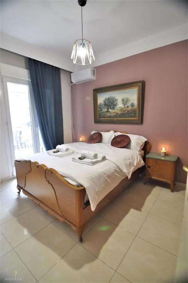 Zennova #4 Vintage City Center Apt Thessaloniki